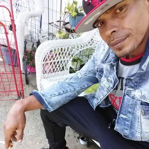 Meet your Posher, Barry